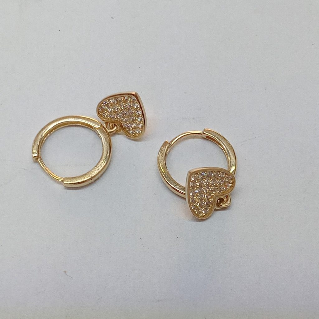 HUGGIES ORO 14K 2.2 (NUEVO)