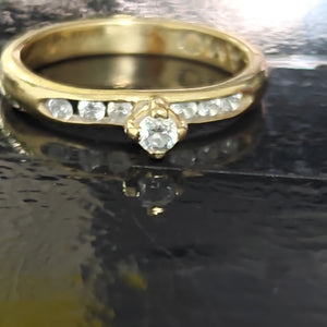 SOLITARIO ORO 14 K 3.5 GRMS (SEMINUEVO)