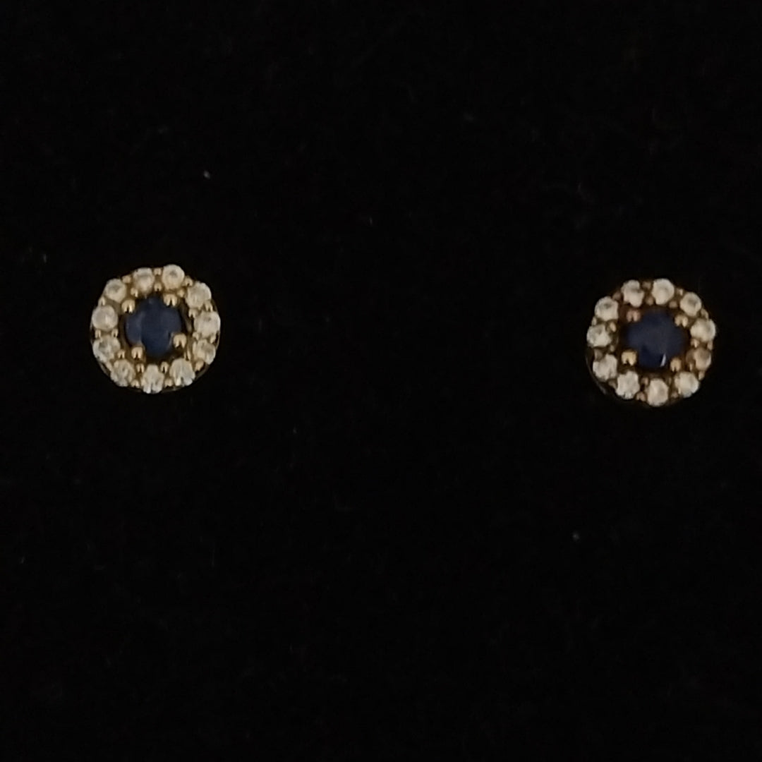 ARETES PAR ORO 14 K 1 GRMS (SEMINUEVO)