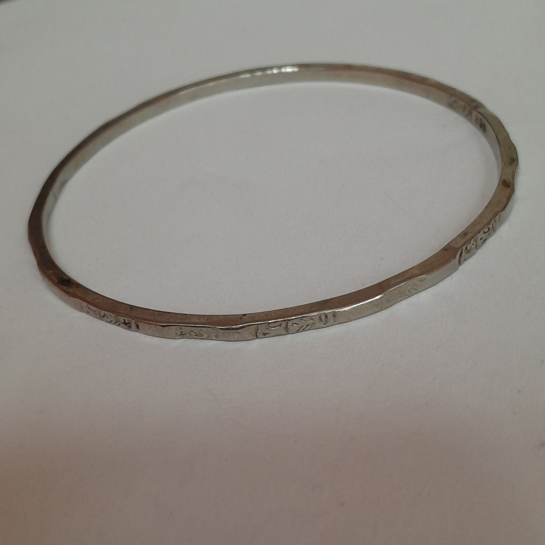 PULSERA RIGIDA PLATA 11,80 GRMS (SEMINUEVO)