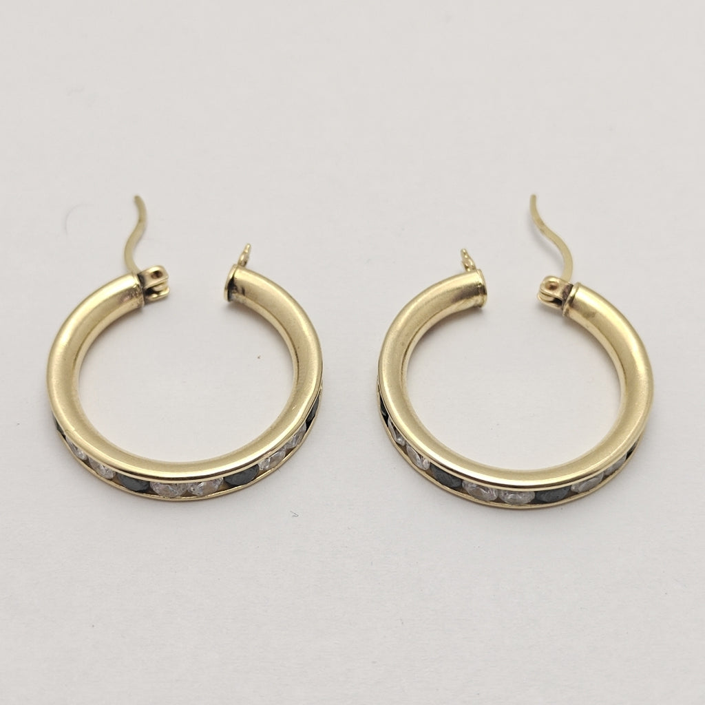 ARRACADAS PAR ORO 14 K 5.2 GRMS (SEMINUEVO)