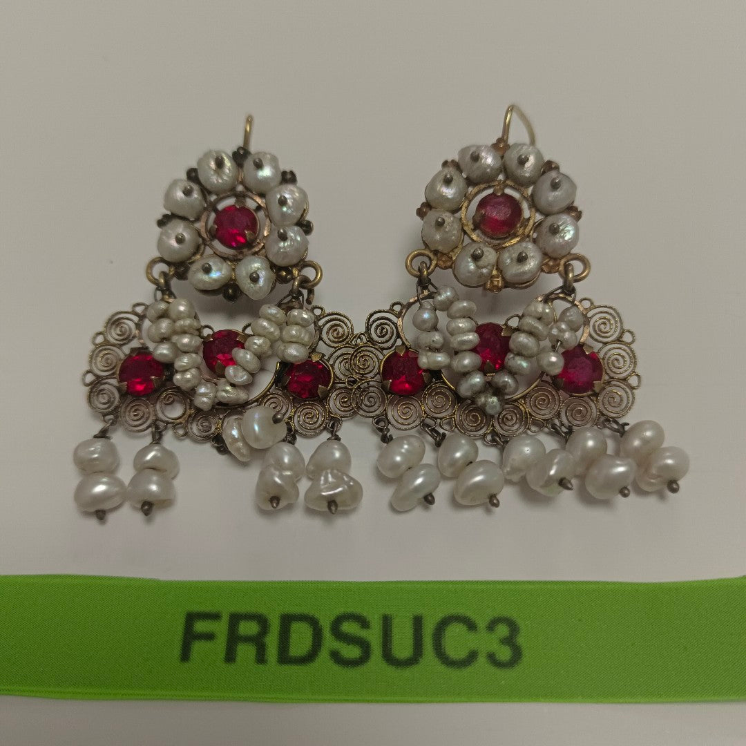 ARETES PAR ORO 8 K 15.7 GRMS (SEMINUEVO)