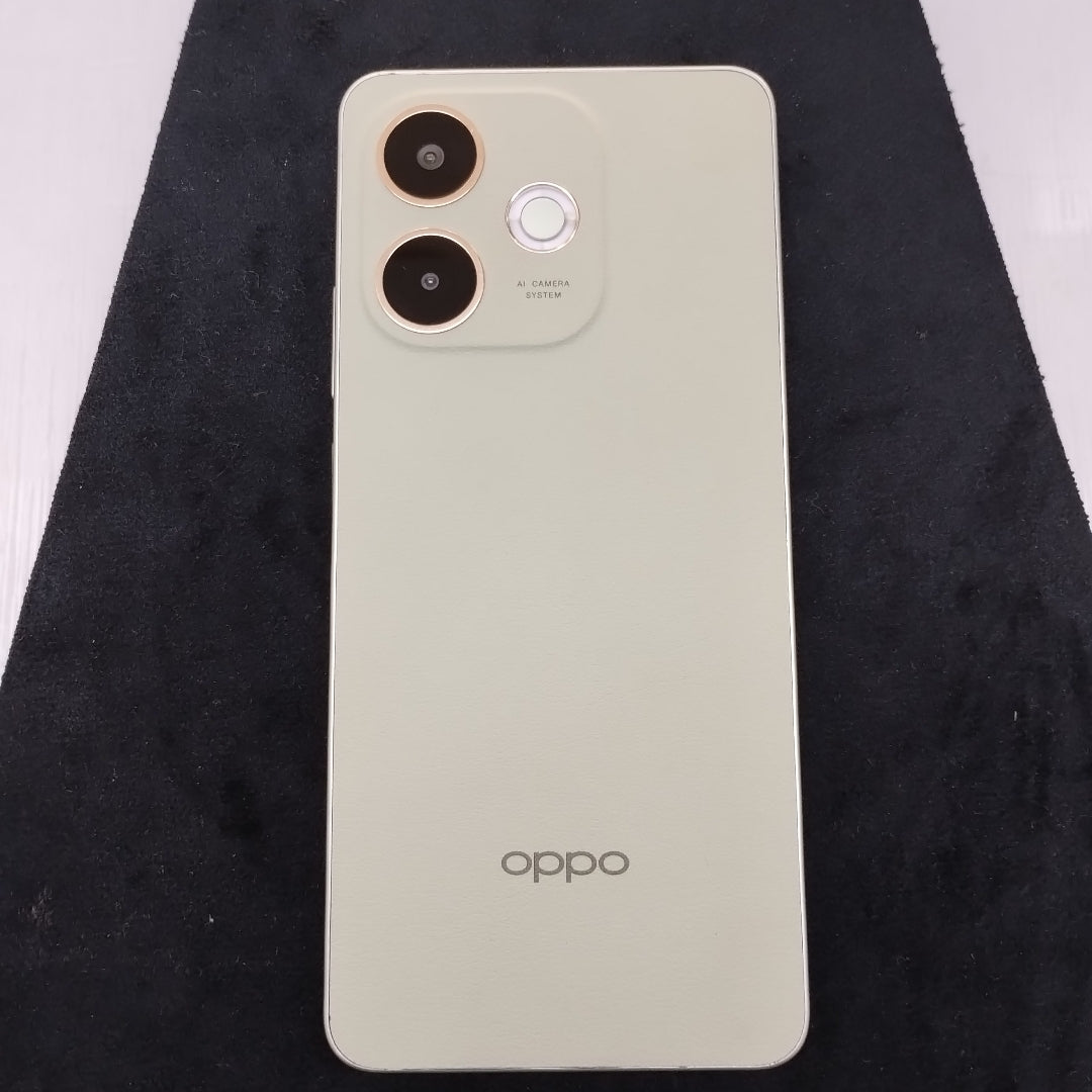CELULAR OPPO A5 PRO CPH2711 (2025) 256 GB 8 GB RAM (SEMINUEVO)