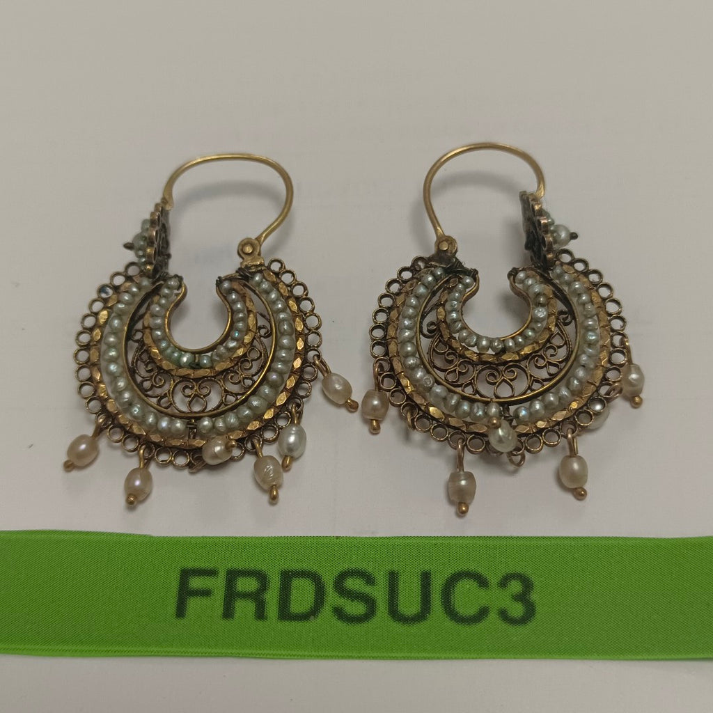 ARETES PAR ORO 14 K 7.9 GRMS (SEMINUEVO)