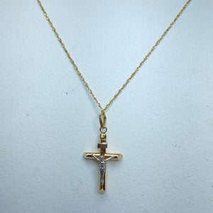 CADENA, CRUCIFIJO ORO 14 K 1.9 GRMS (SEMINUEVO)