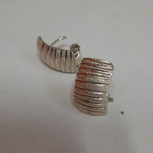 ARETES PAR PLATA 2,60 GRMS (SEMINUEVO)