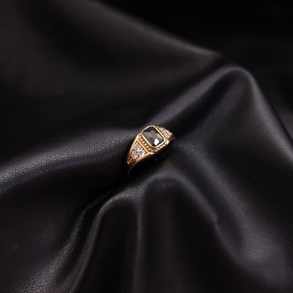 ANILLO ORO 10 K 2.8 GRMS (SEMINUEVO)