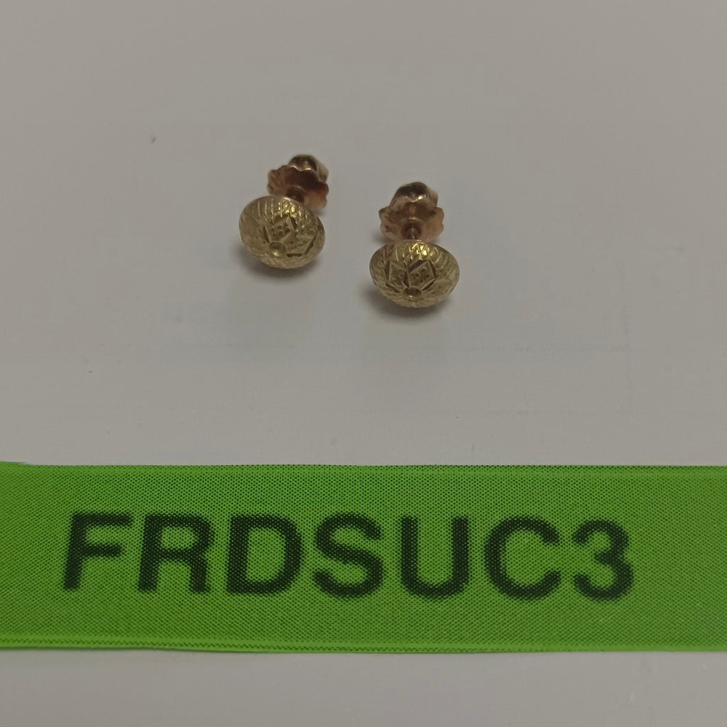ARETES PAR ORO 18 K 0.7 GRMS (SEMINUEVO)