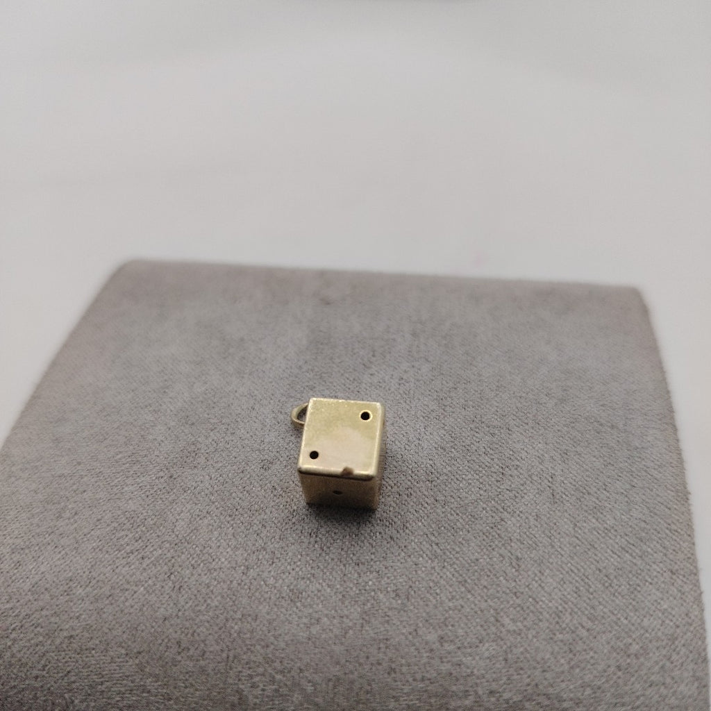 DIJE ORO 10 K 1.7 GRMS (SEMINUEVO)