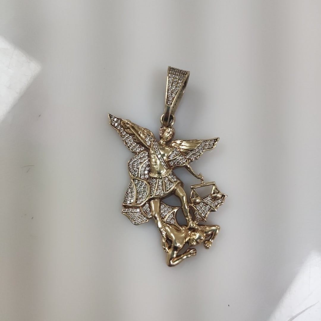 DIJE ORO 8 K 10.9 GRMS (SEMINUEVO)
