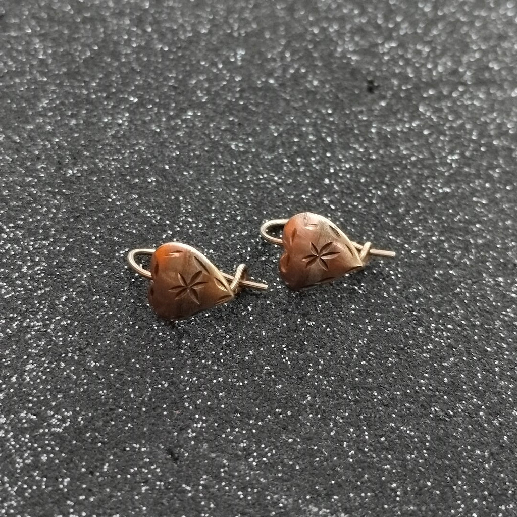 ARETES PAR ORO 8 K 0.8 GRMS (SEMINUEVO)