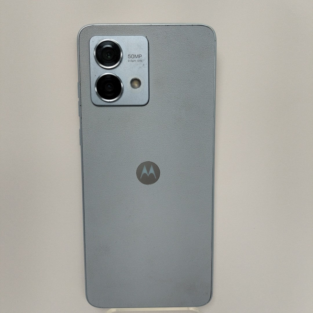 CELULAR MOTOROLA MOTO G84 XT2347-1 (2023) 256 GB 8 GB RAM (SEMINUEVO)