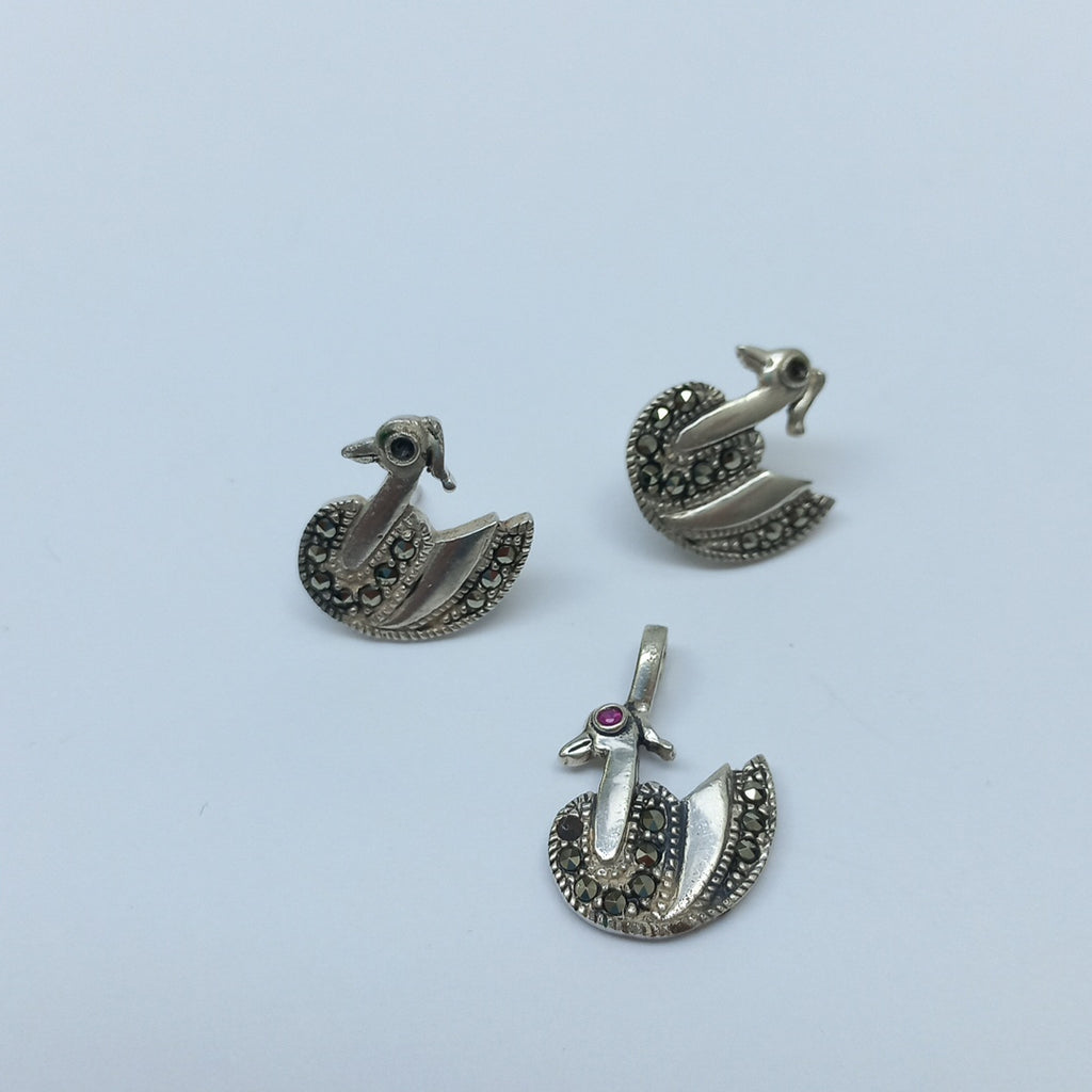 ARETES PAR,DIJE PLATA 7,10 GRMS (SEMINUEVO)