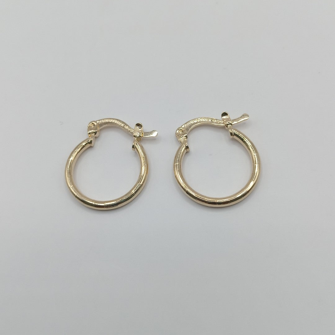 ARETES ARRACADAS ESTRIADAS 14K 1.4 GR (NUEVO)