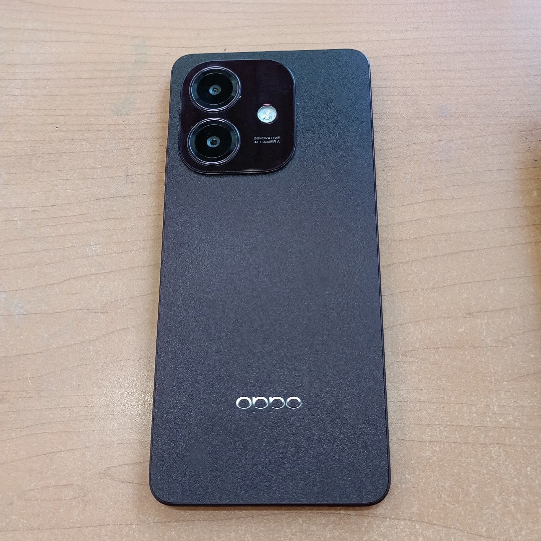 CELULAR OPPO A40 CPH2669 (2024) 256 GB 4 GB RAM (SEMINUEVO)