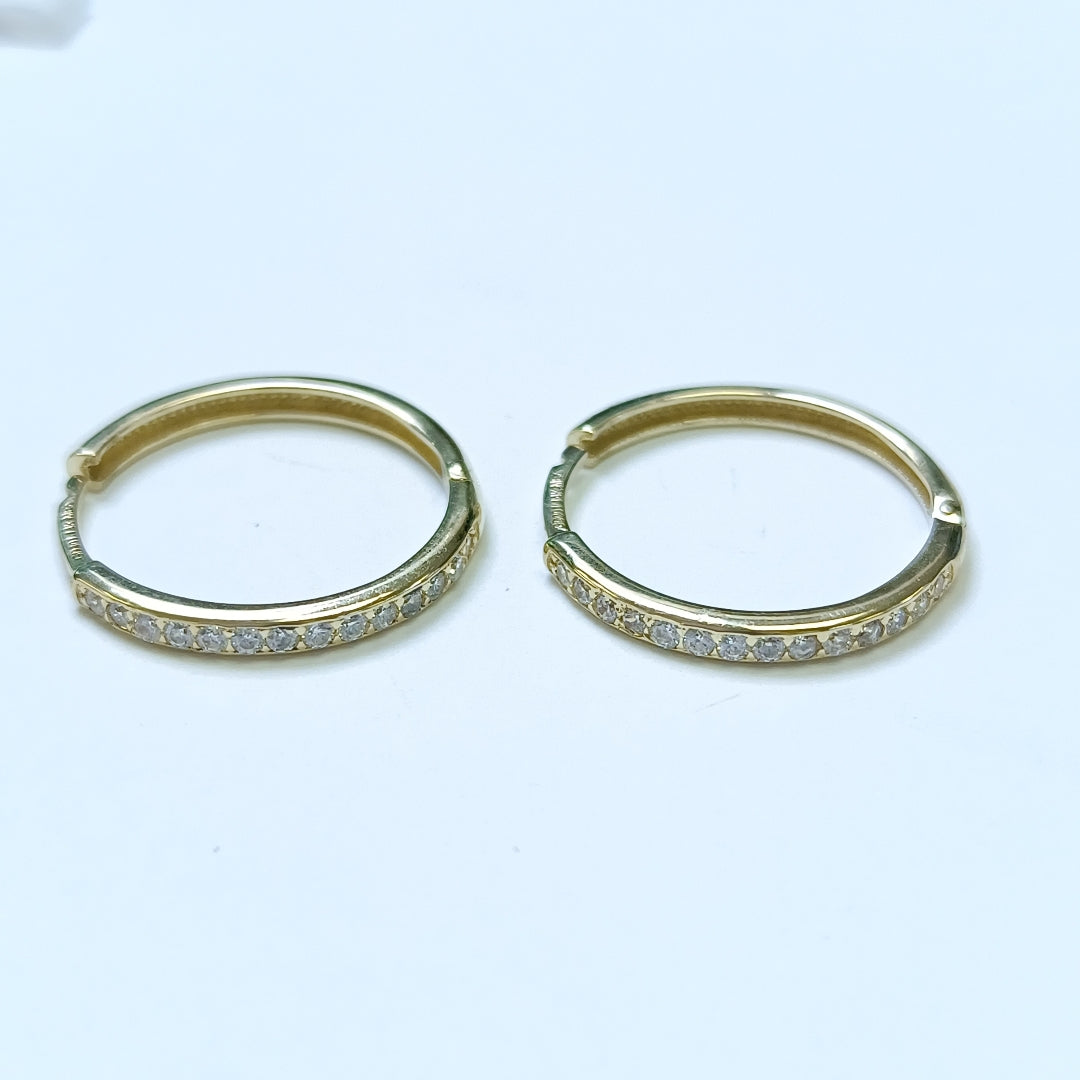 ARETES ARRACADAS C CIRCONIAS 14K 1.8 GR (NUEVO)