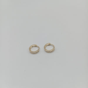 ARETES HUGGIES C CIRCONIA 14K 1.2 GR (NUEVO)