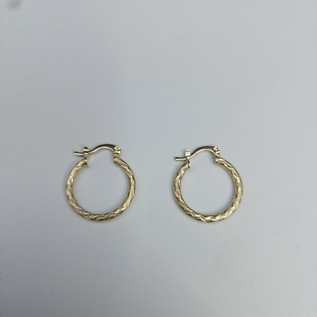 ARETES ARRACADAS LABRADAS 14K 2 GR (NUEVO)