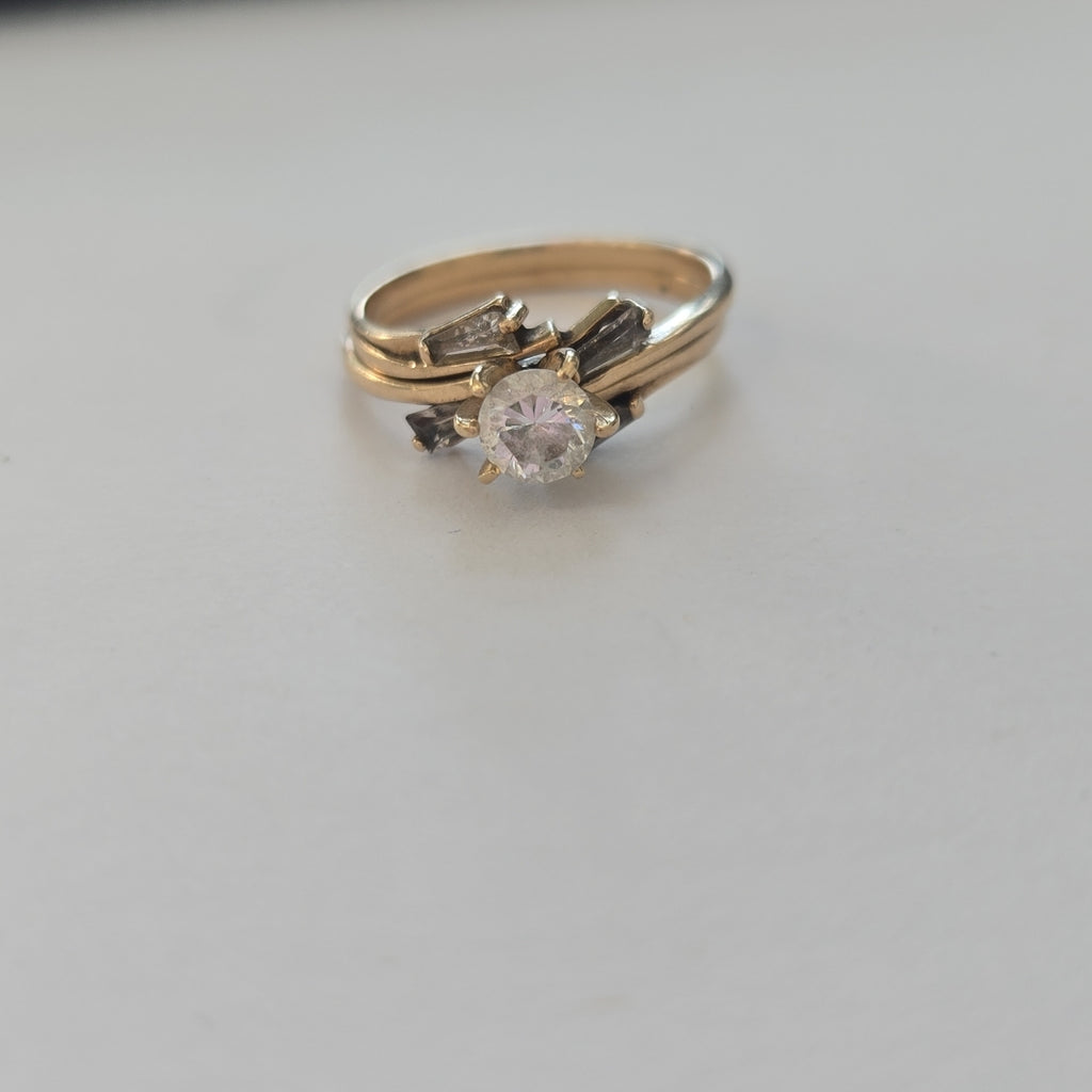 ANILLO ORO 10 K 3,10 GRMS (SEMINUEVO)