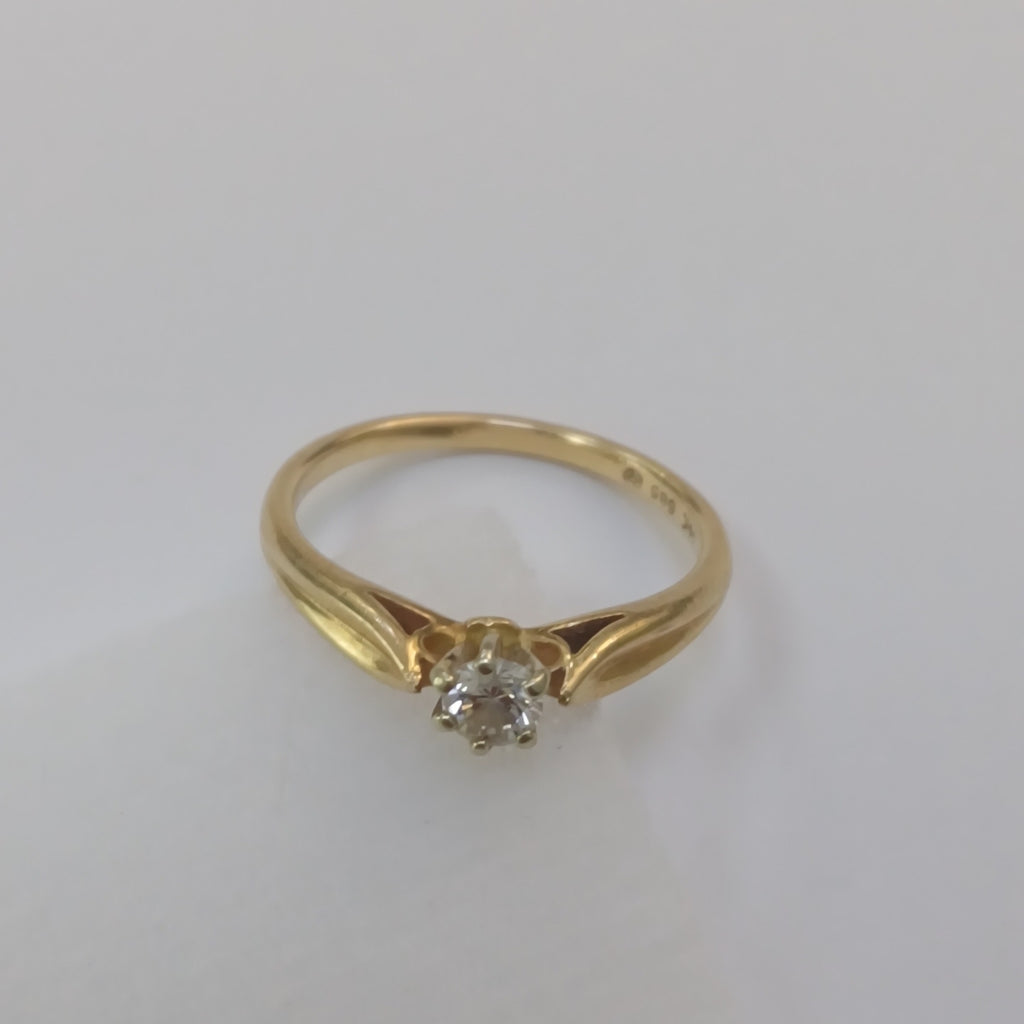 SOLITARIO ORO 14 K 2,50 GRMS (SEMINUEVO)