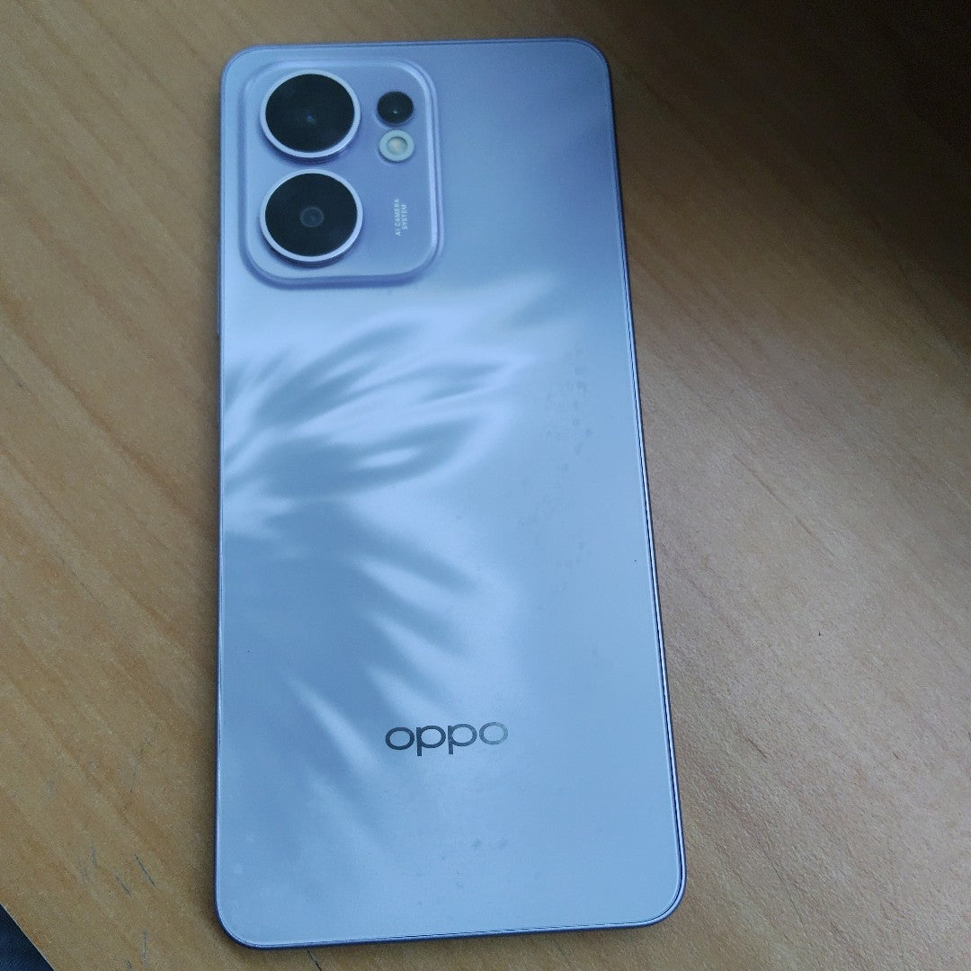 CELULAR OPPO RENO 13F 5G CPH2699 (2025) 256 GB 12 GB RAM (SEMINUEVO)