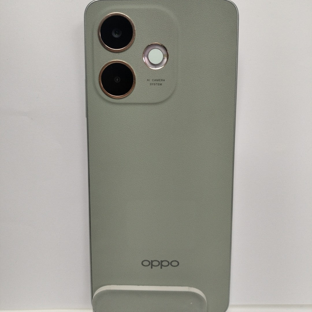CELULAR OPPO A5 PRO CPH2711 (2025) 256 GB 8 GB RAM (SEMINUEVO)