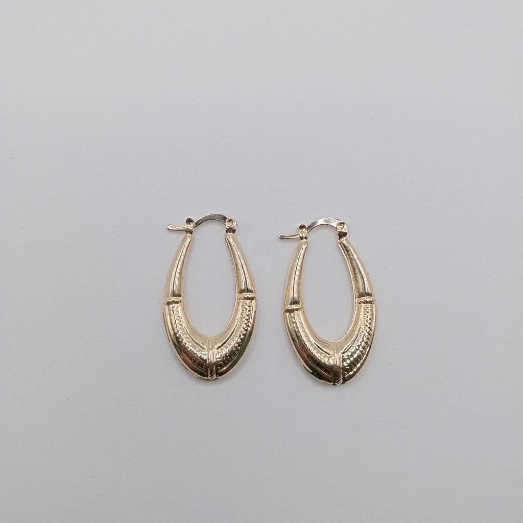 ARETES ARRACADAS ESTRIADAS 14K 2.5 GR (NUEVO)