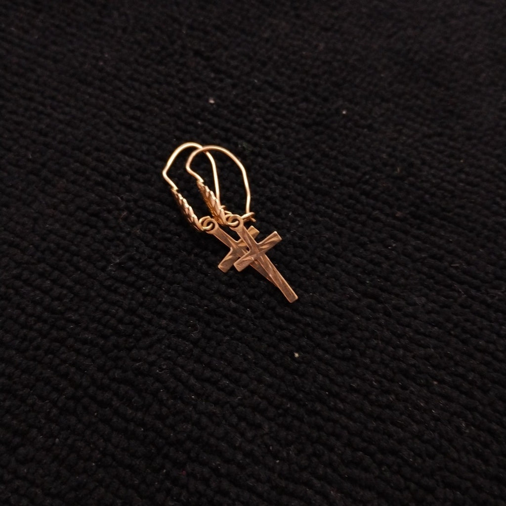 ARETES PAR ORO 10 K 0,90 GRMS (SEMINUEVO)