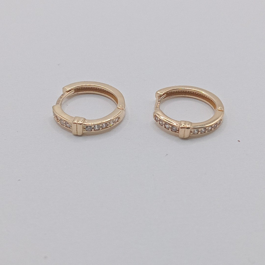 ARETES HUGGIES C CIRCONIA 14K 1.9 GR (NUEVO)