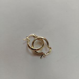 ARETES ARRACADA LISA 14K 1.7 GR (NUEVO)