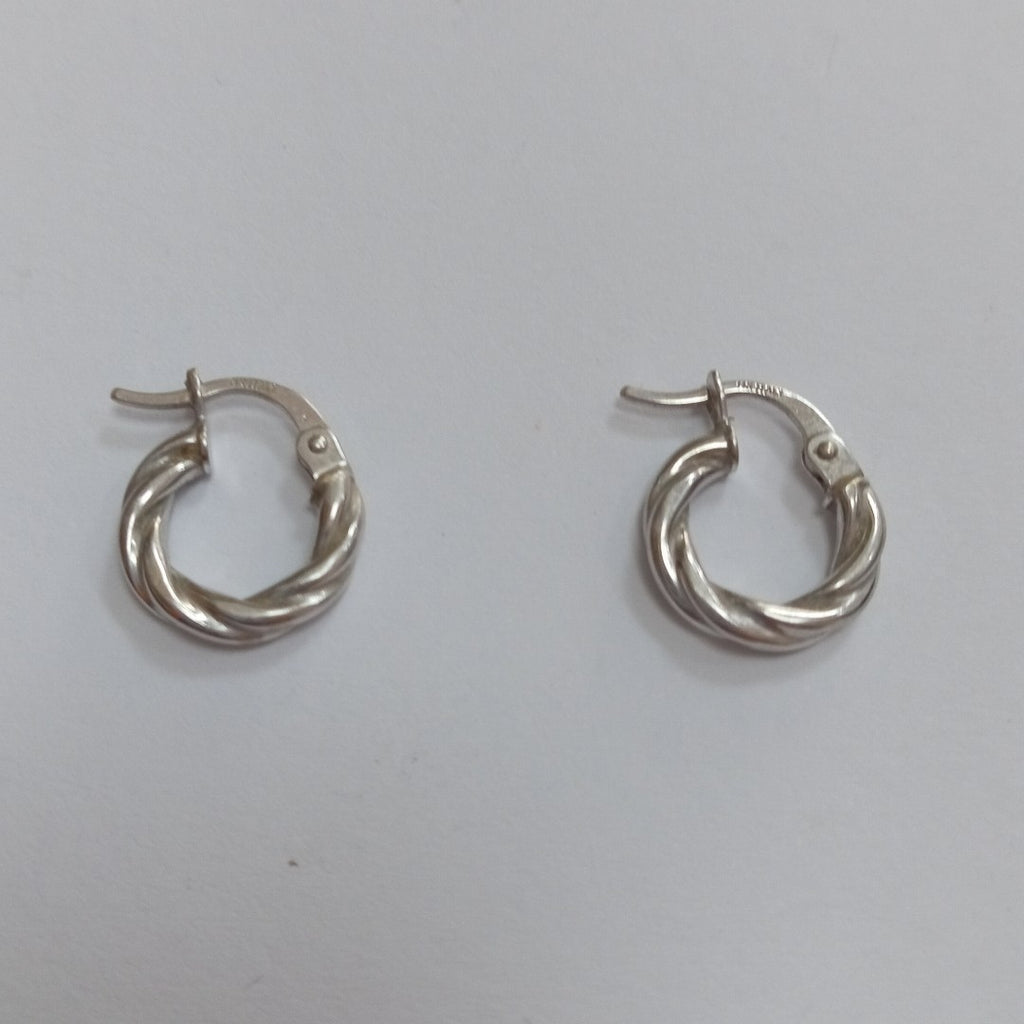 ARRACADAS PAR ORO BLANCO 10 K 1 GRMS (SEMINUEVO)