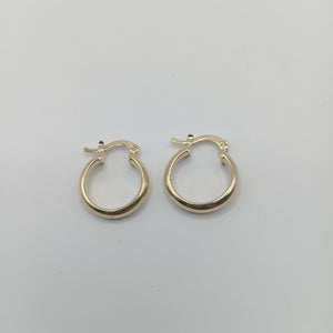 ARETES ARRACADA LISA 14K 1.7 GR (NUEVO)
