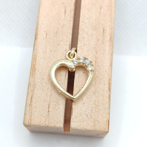 DIJE CORAZON CON CIRCONIAS 14K 1.4 GR (NUEVO)