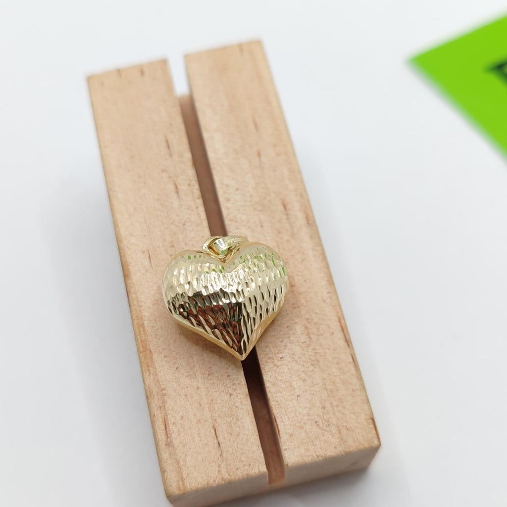 DIJE TEJIDO CORAZON LABRADO 14K 1.1 GR (NUEVO)