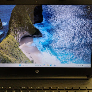 LAPTOP HP 14-DQ0500LA (2023) 128 GB SSD 4 GB RAM (SEMINUEVO)