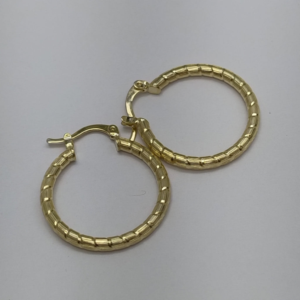 ARETES ARRACADAS LABRADAS 14K 3.3 GR (NUEVO)