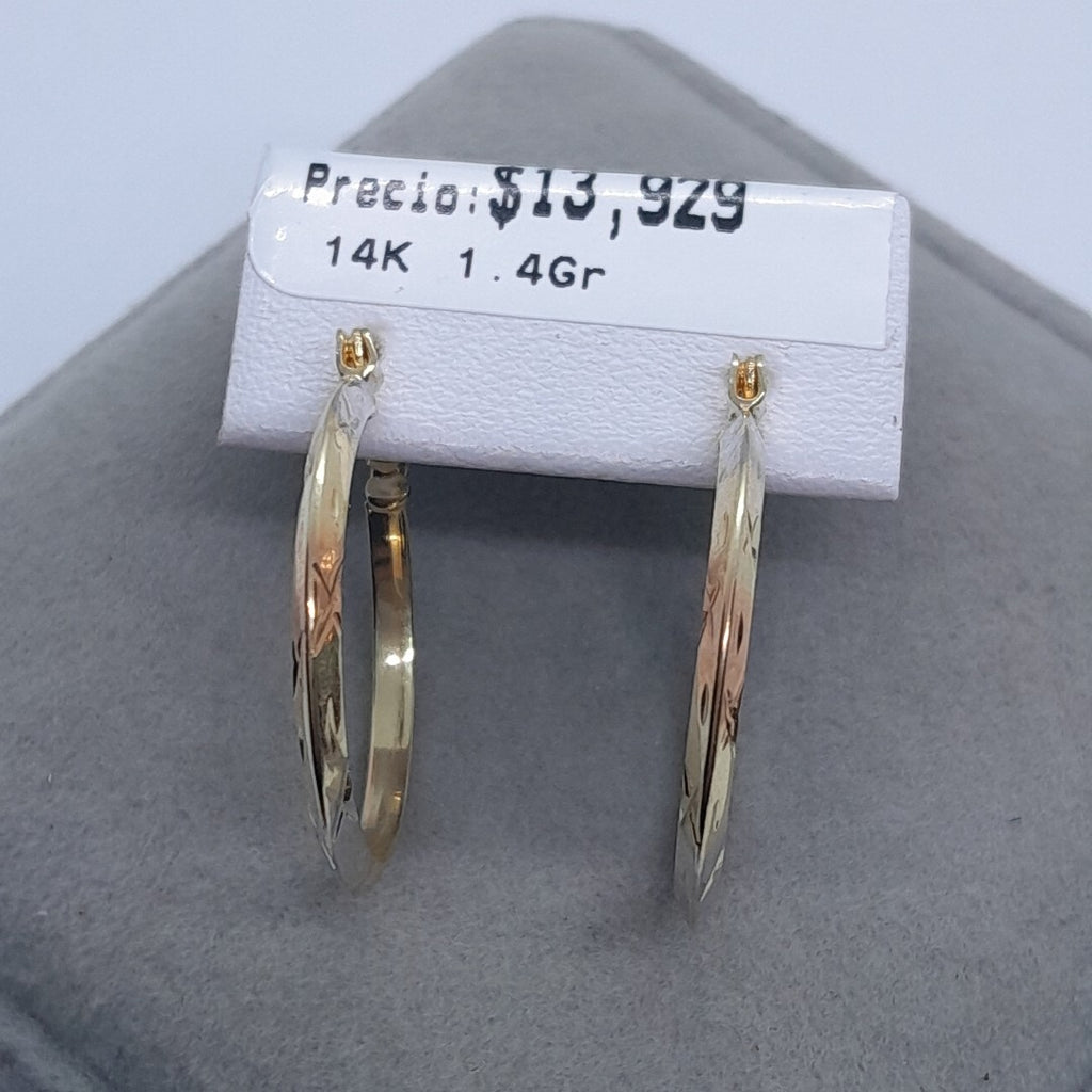 ARETES TEJIDO ARRACADAS BISELADAS COMBINADAS 14K 1.4 GR (NUEVO)