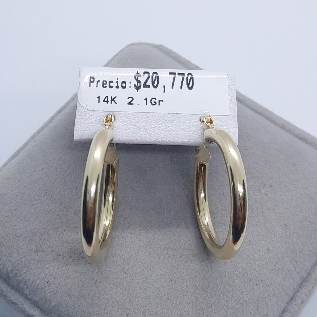 ARETES TEJIDO ARRACADAS LISAS HUECAS 14K 2.1 GR (NUEVO)
