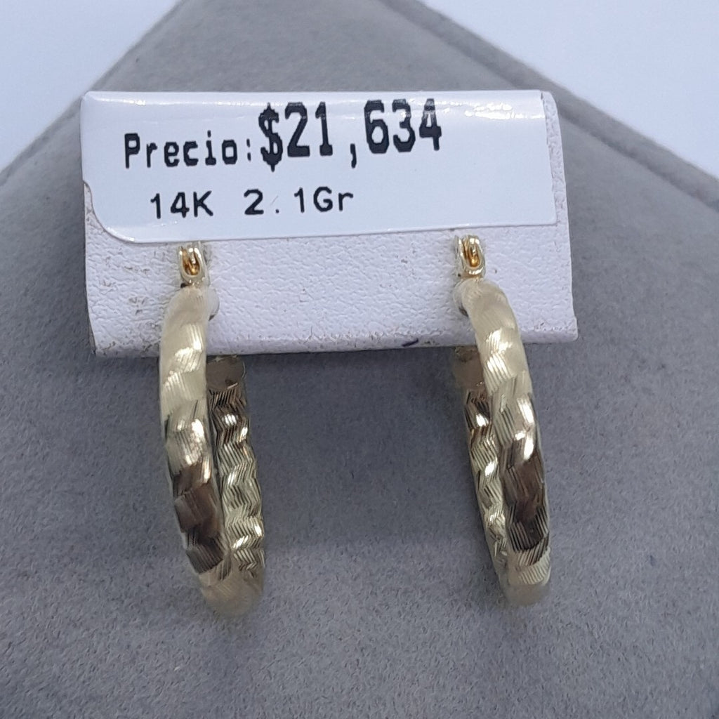 ARETES ARRACADAS LABRADAS 14K 2.1 GR (NUEVO)