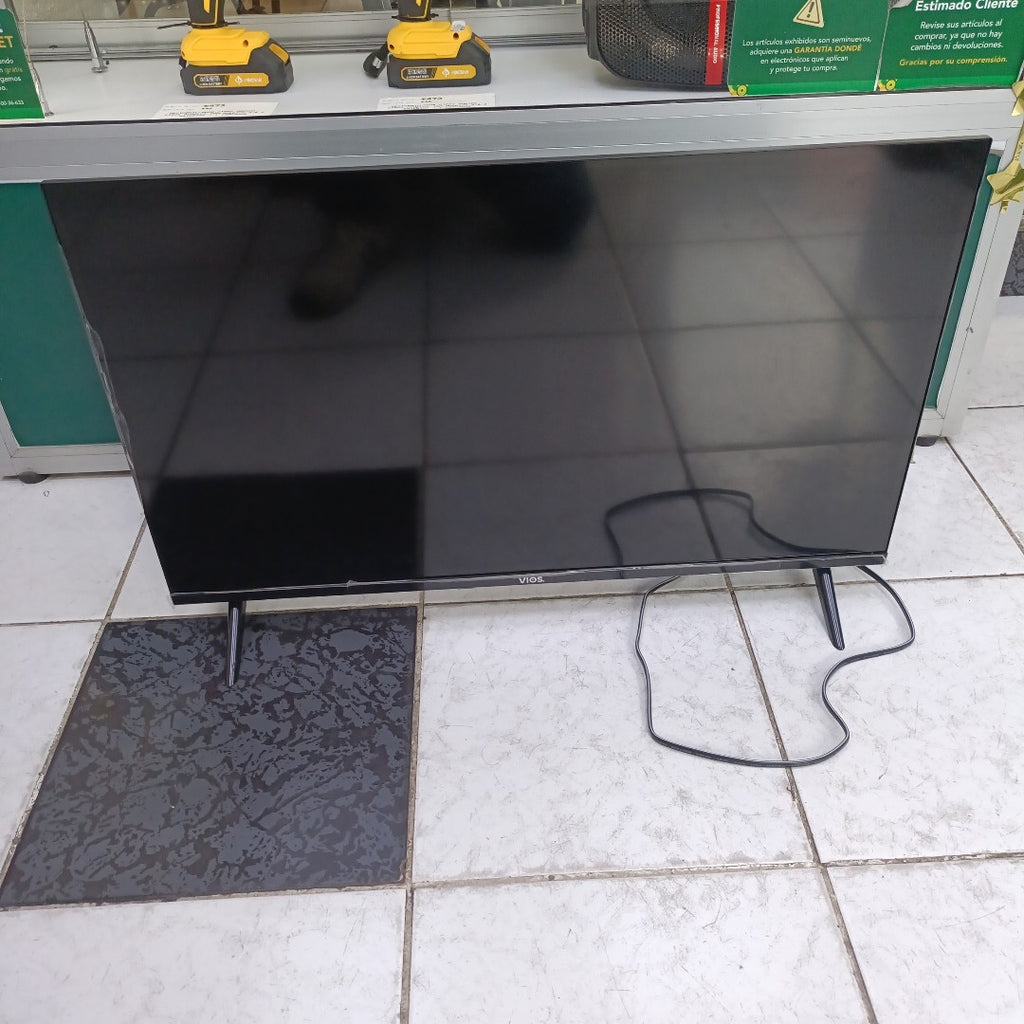 PANTALLA VIOS VI-92464 (2022) 32" LED HD (SEMINUEVO)