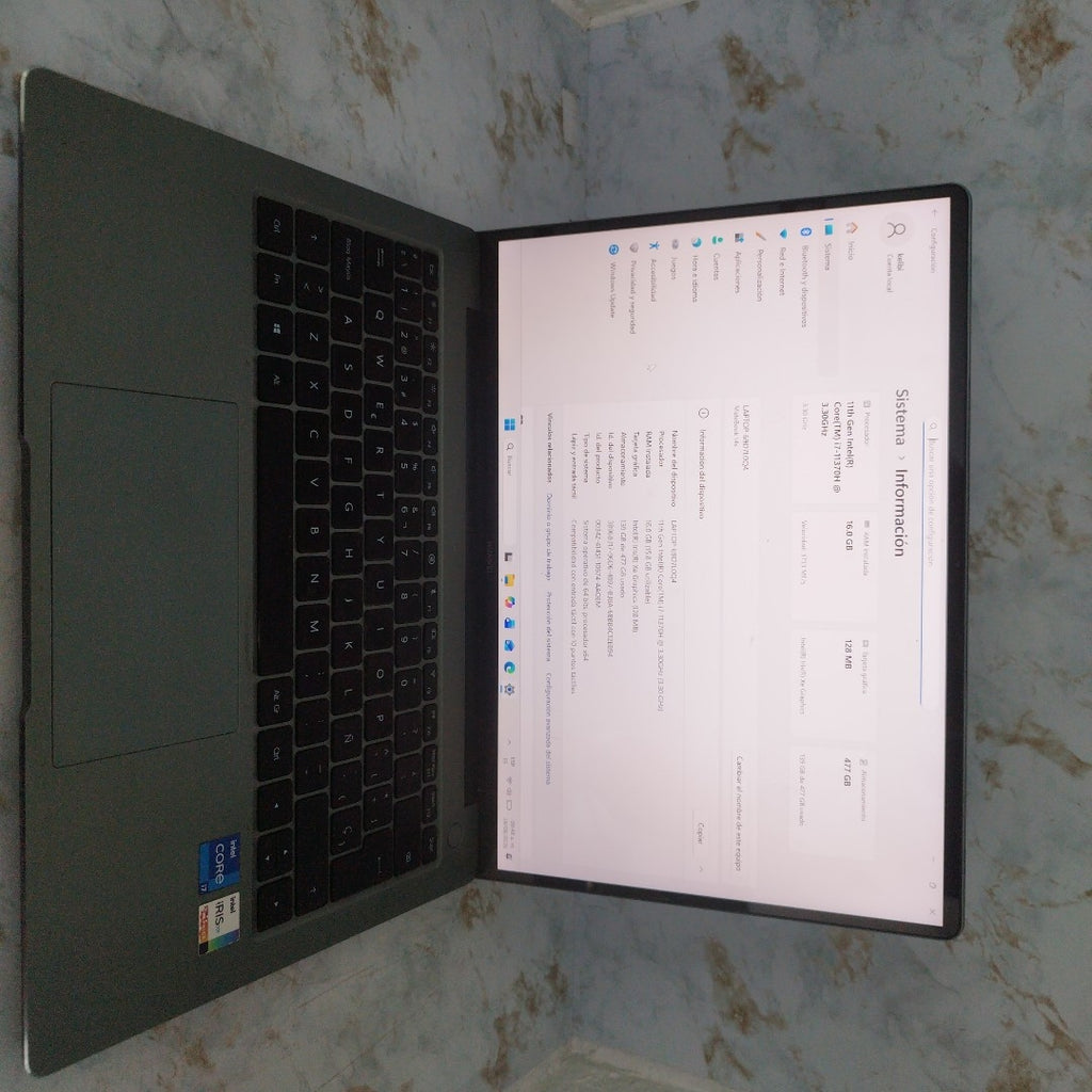 LAPTOP HUAWEI MATEBOOK 14S HKD-W76 (2023) 1 TB SSD 16 GB RAM (SEMINUEVO)