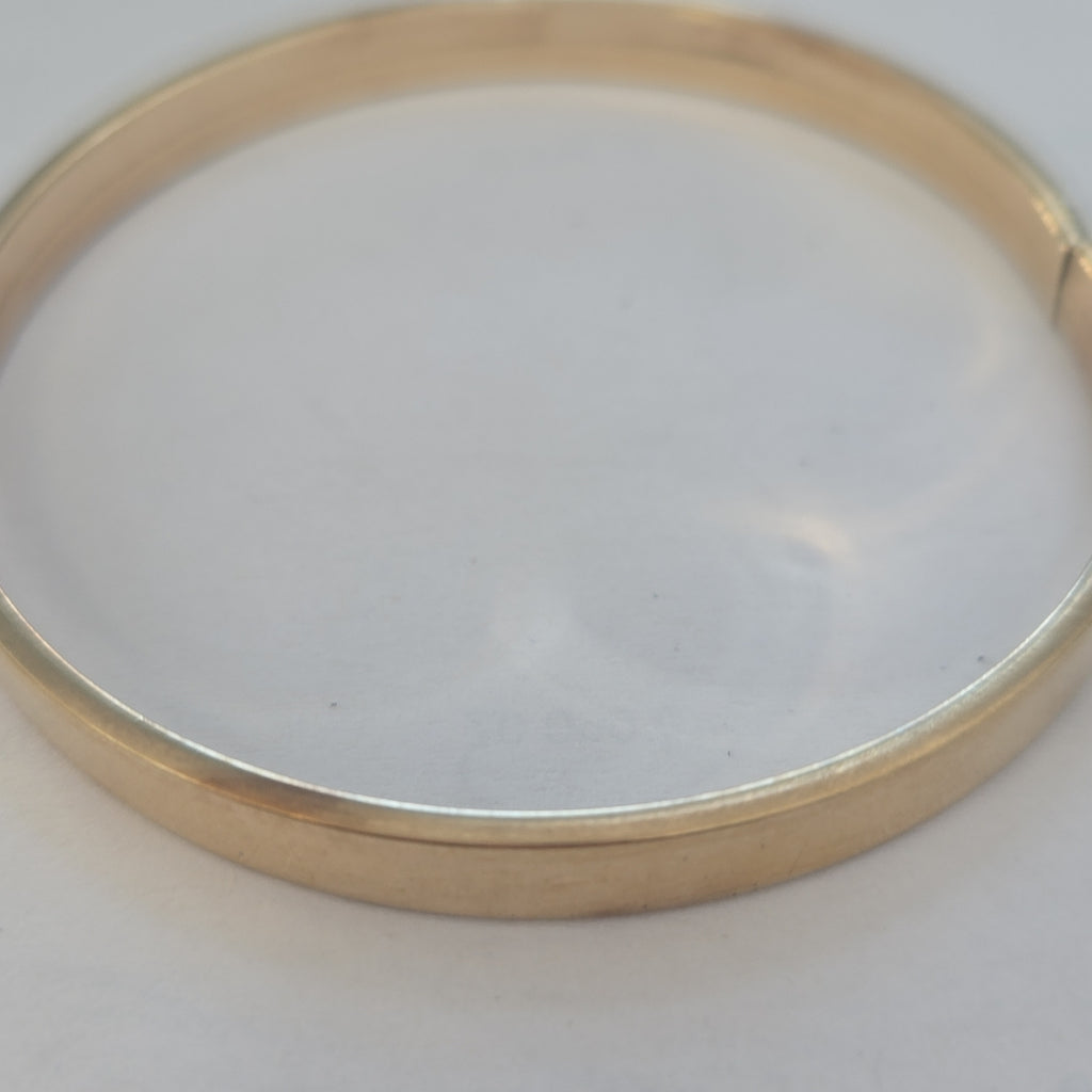 PULSERA RIGIDA ORO 10 K 7.6 GRMS (SEMINUEVO)