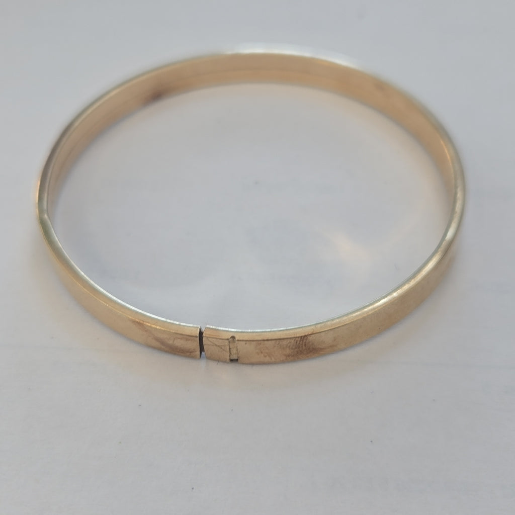 PULSERA RIGIDA ORO 10 K 7.6 GRMS (SEMINUEVO)
