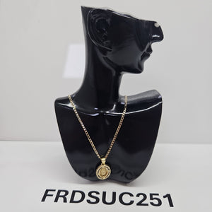 CADENA,MEDALLA RELIGIOSA ORO 10 K 1,80 GRMS (SEMINUEVO)