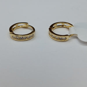 ARETES HUGGIES C CIRCONIA 14K 1.1 GR (NUEVO)