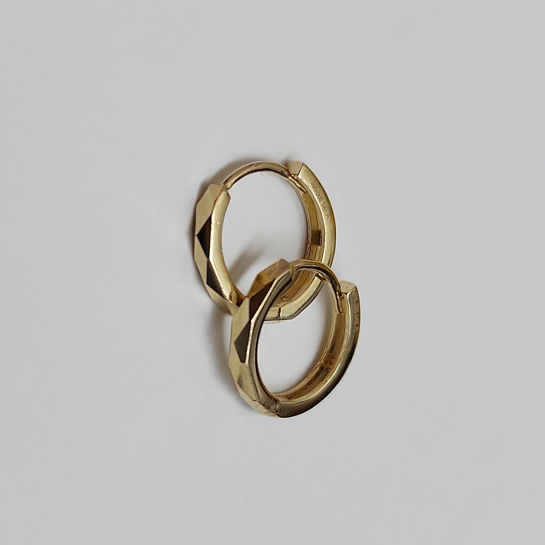HUGGIES ORO 14K 1.3 (NUEVO)