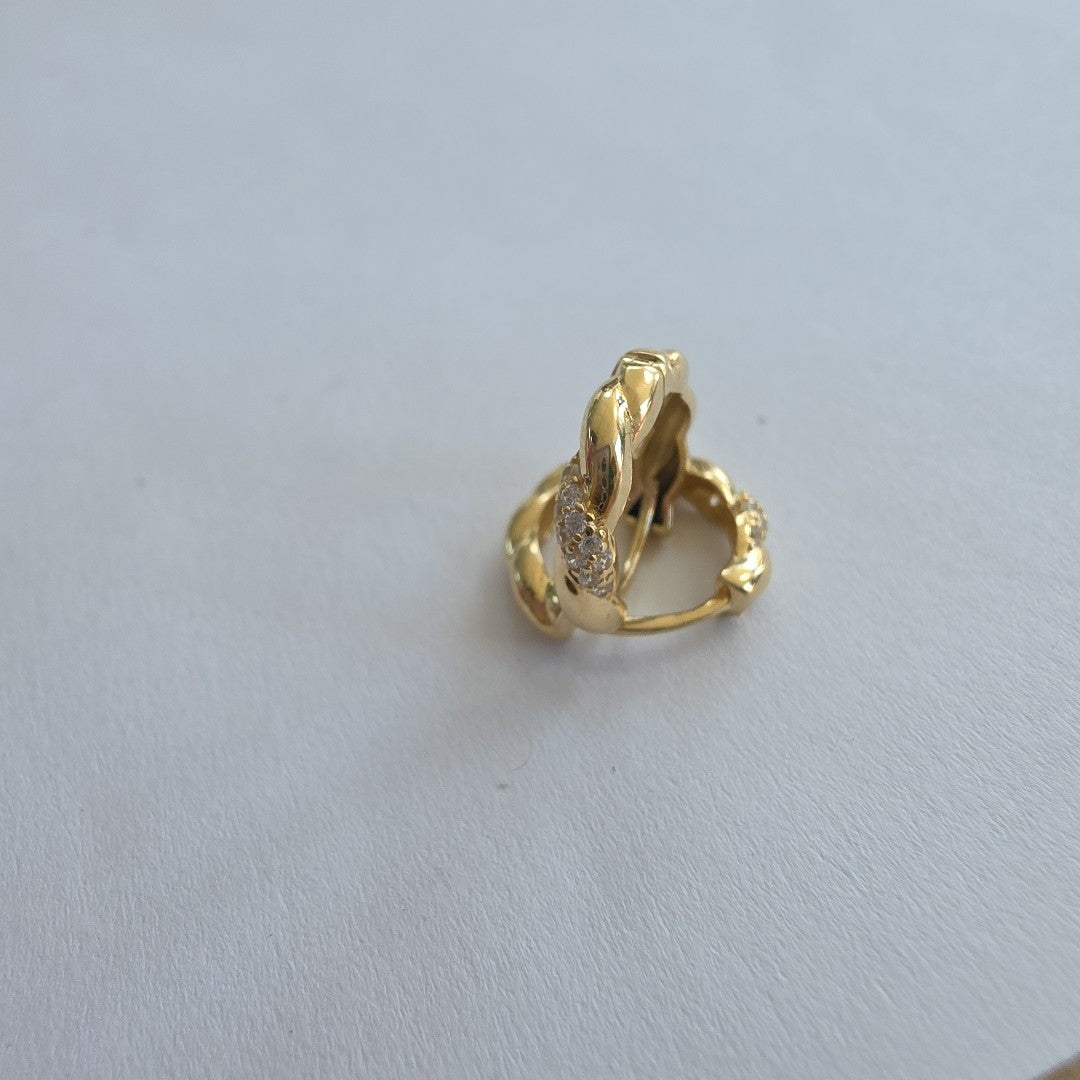 HUGGIES ORO 14K 2.1 (NUEVO)