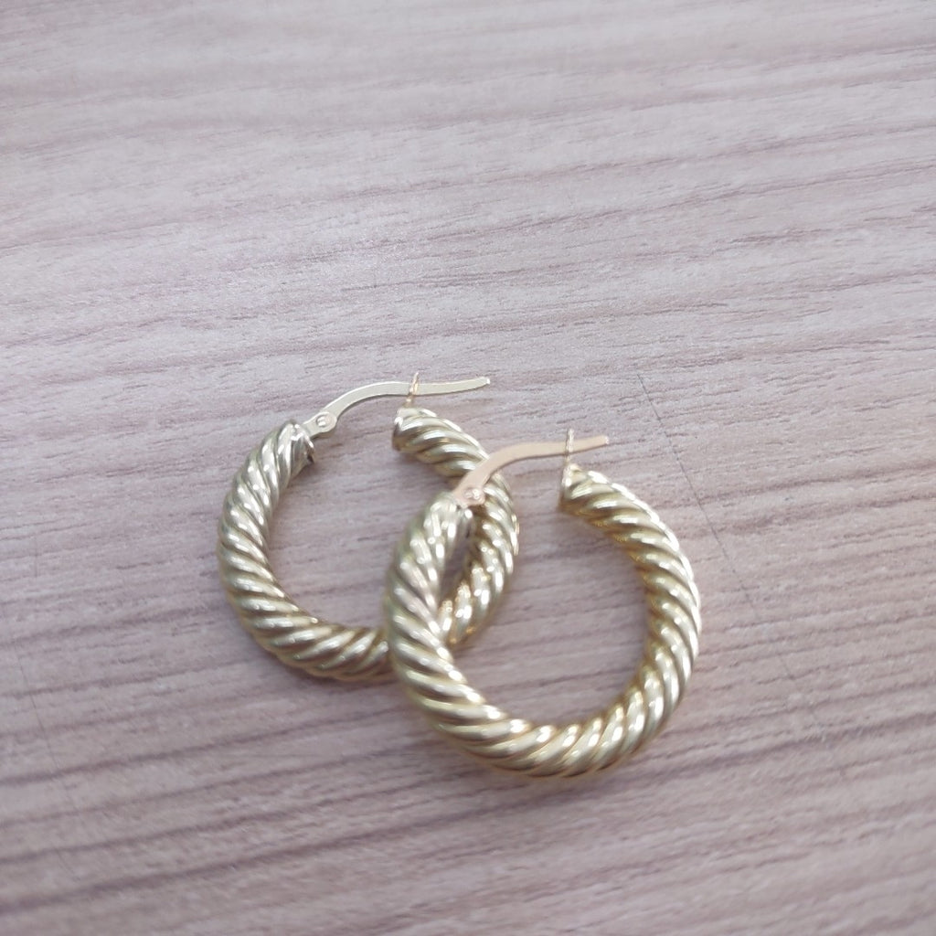 ARRACADAS PAR ORO 14 K 5 GRMS (SEMINUEVO)