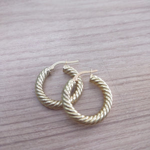 ARRACADAS PAR ORO 14 K 5 GRMS (SEMINUEVO)