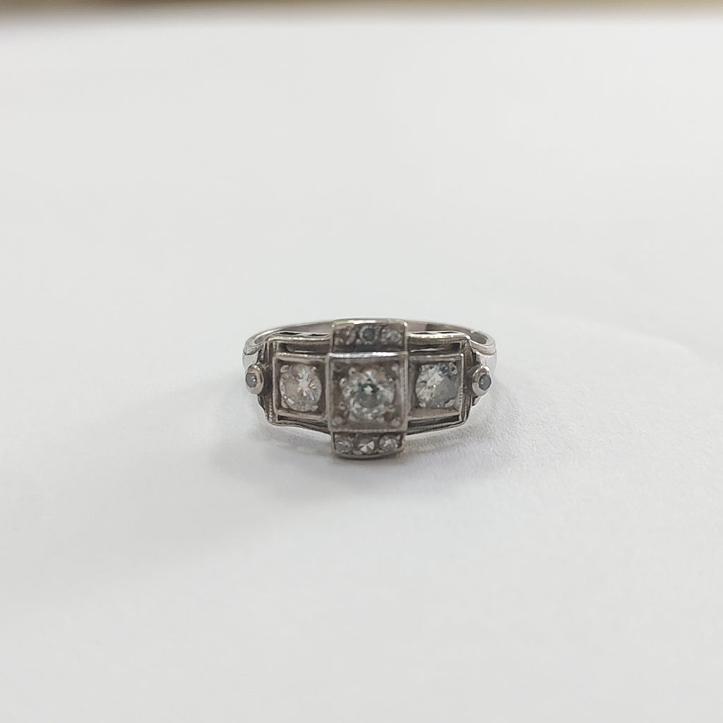 ANILLITO ORO BLANCO 14 K 4.2 GRMS (SEMINUEVO)